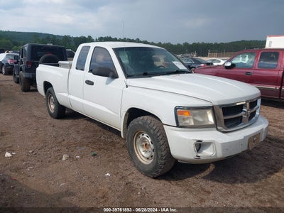 RAM DAKOTA 2011