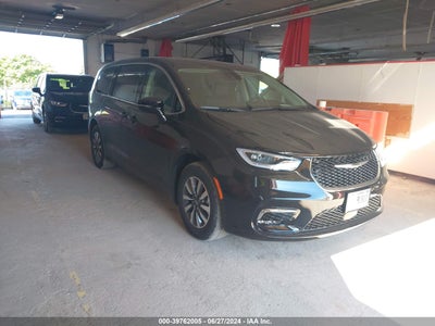 CHRYSLER PACIFICA HYBRID 2024