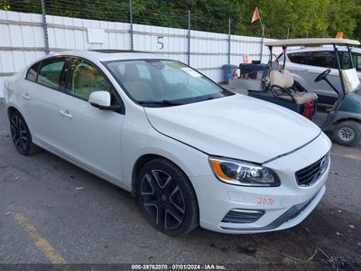 VOLVO S60 2017