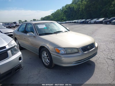 TOYOTA CAMRY 2001