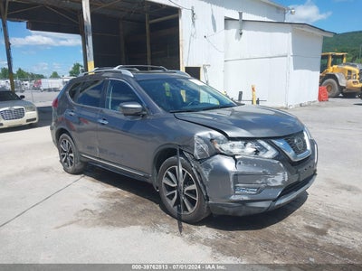 NISSAN ROGUE 2018