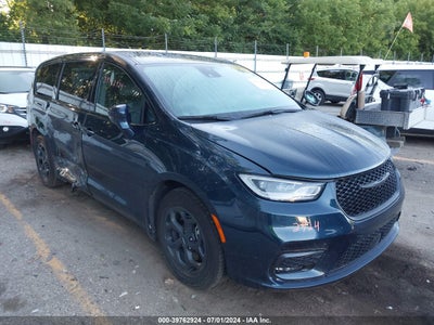 CHRYSLER PACIFICA HYBRID 2022
