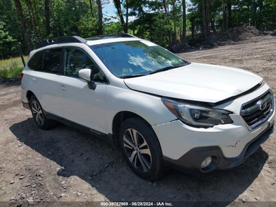 SUBARU OUTBACK 2019