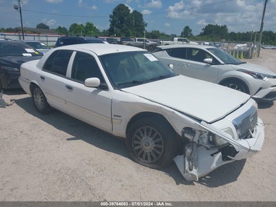 MERCURY GRAND MARQUIS 2009