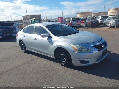 NISSAN ALTIMA 2015