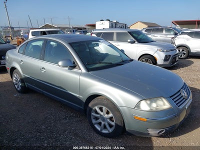 VOLKSWAGEN PASSAT 2004