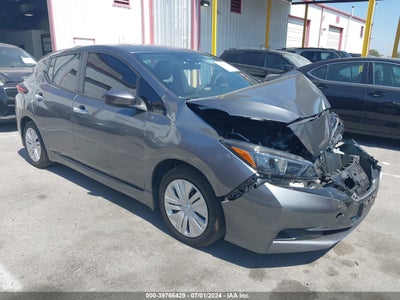 NISSAN LEAF 2022
