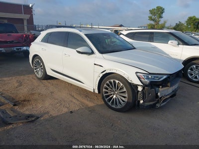 AUDI E-TRON 2019