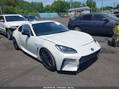TOYOTA GR86 2023