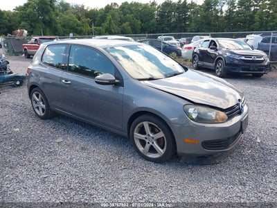 VOLKSWAGEN GOLF 2011
