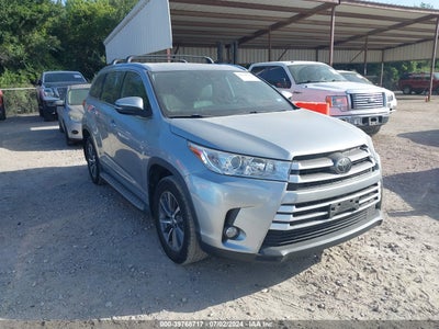 TOYOTA HIGHLANDER 2018