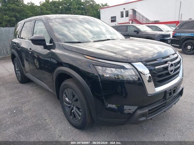 NISSAN PATHFINDER 2024