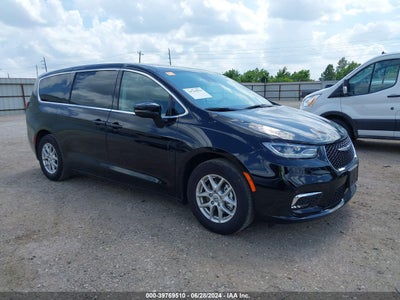 CHRYSLER PACIFICA 2024