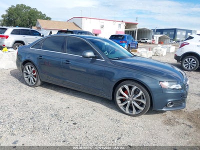 AUDI A4 2009