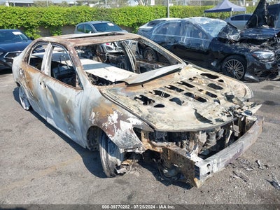 TOYOTA CAMRY 2012