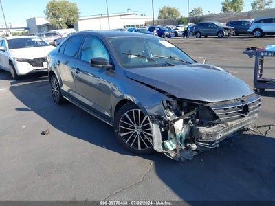 VOLKSWAGEN JETTA 2016