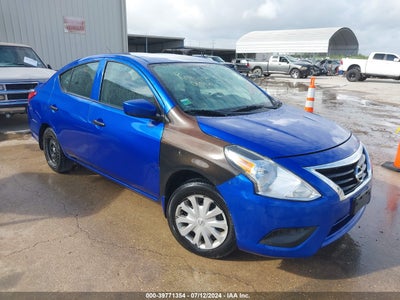 NISSAN VERSA 2016