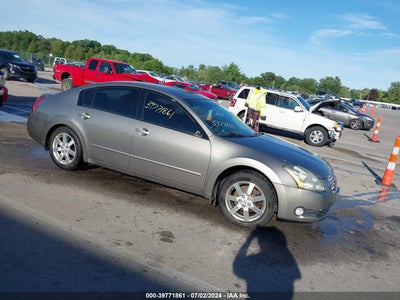 NISSAN MAXIMA 2004