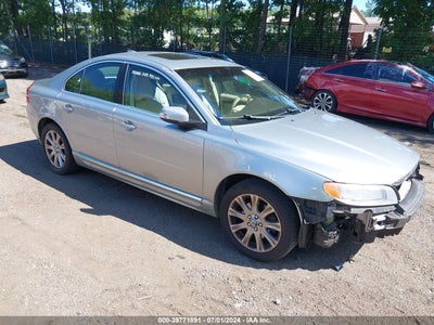 VOLVO S80 2011