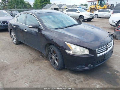 NISSAN MAXIMA 2012