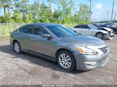 NISSAN ALTIMA 2015