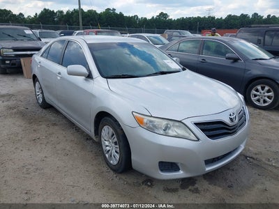 TOYOTA CAMRY 2011
