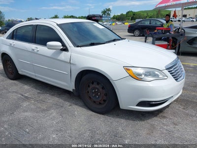 CHRYSLER 200 2012