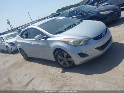 HYUNDAI ELANTRA 2011