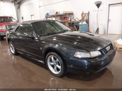 FORD MUSTANG 2003