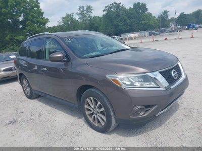 NISSAN PATHFINDER 2015