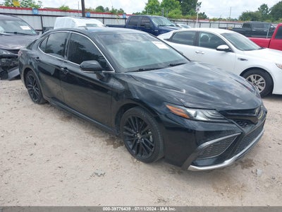 TOYOTA CAMRY 2021