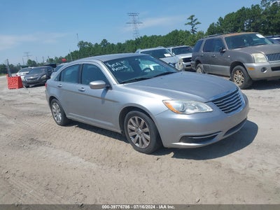 CHRYSLER 200 2014