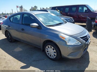NISSAN VERSA 2016
