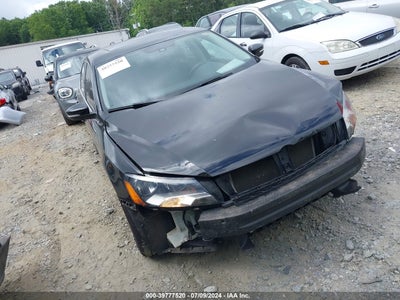 VOLKSWAGEN PASSAT 2013