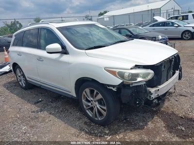 INFINITI JX35 2013