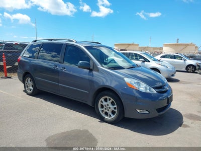 TOYOTA SIENNA 2006