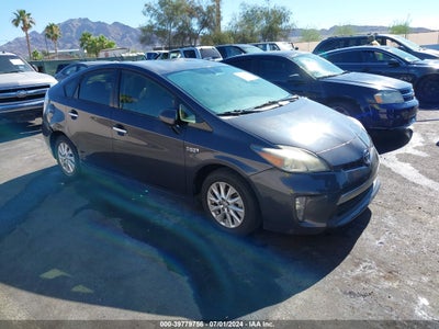 TOYOTA PRIUS PLUG-IN 2014