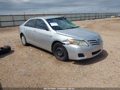 TOYOTA CAMRY 2011