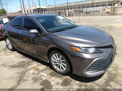 TOYOTA CAMRY 2022