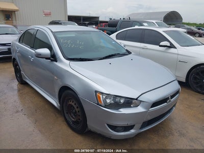 MITSUBISHI LANCER 2015