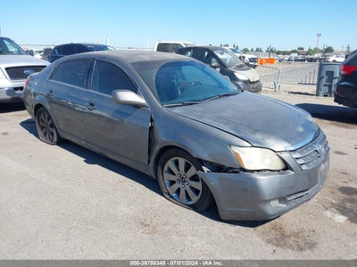 TOYOTA AVALON 2005