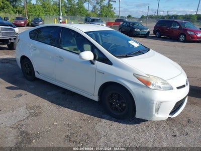 TOYOTA PRIUS 2013