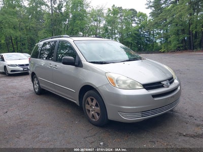 TOYOTA SIENNA 2004