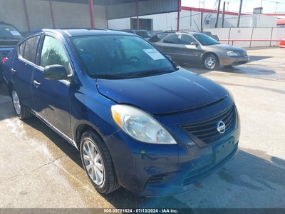 NISSAN VERSA 2014