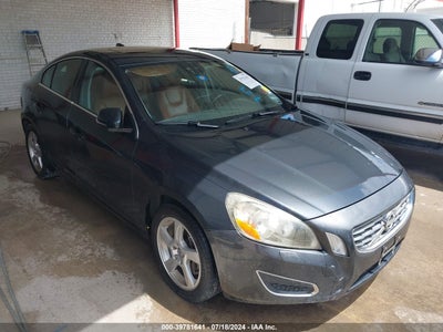 VOLVO S60 2012