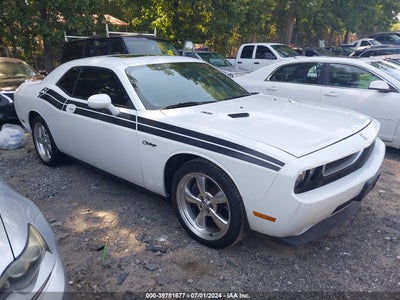 DODGE CHALLENGER 2010