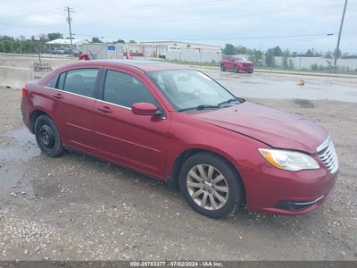 CHRYSLER 200 2013