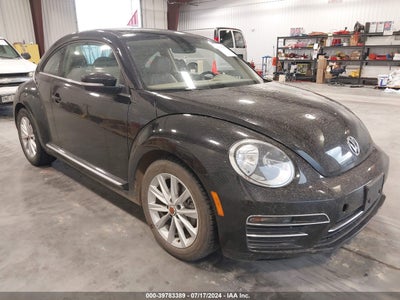 VOLKSWAGEN BEETLE 2018