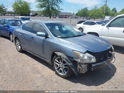 NISSAN MAXIMA 2011