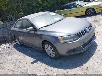 VOLKSWAGEN JETTA 2014